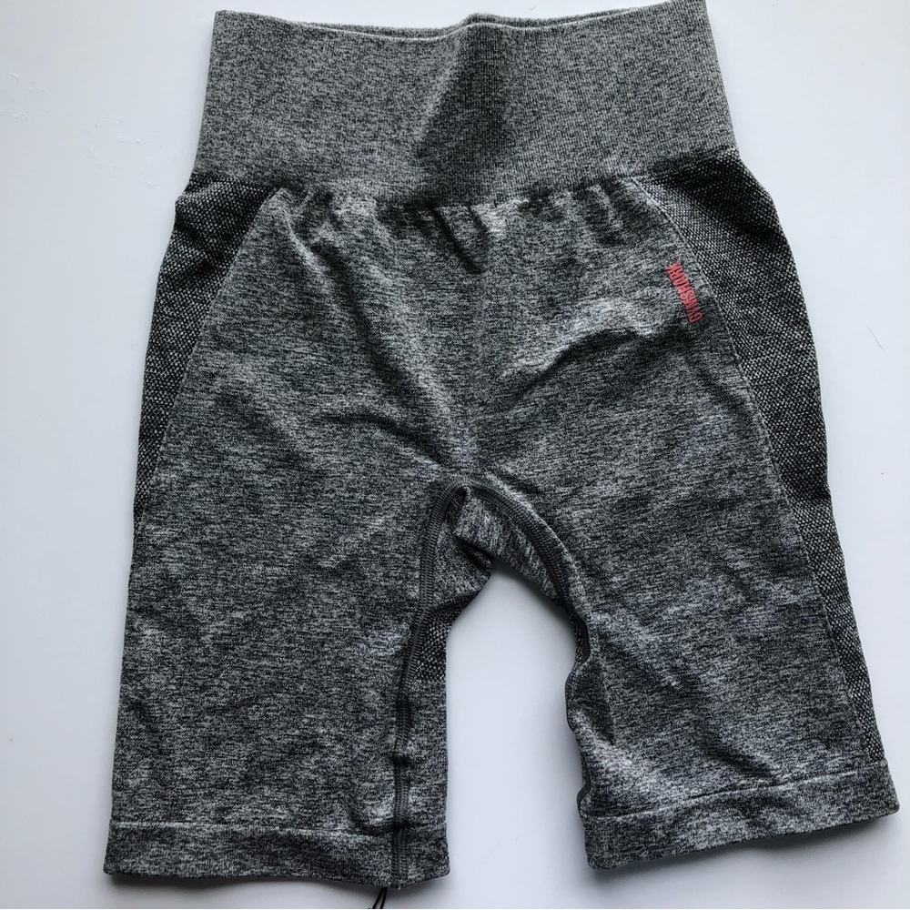 Gymshark S/S Flex Seamless Cycling Shorts & Flex Seamless Sports Bra Set - Picture 3 of 8